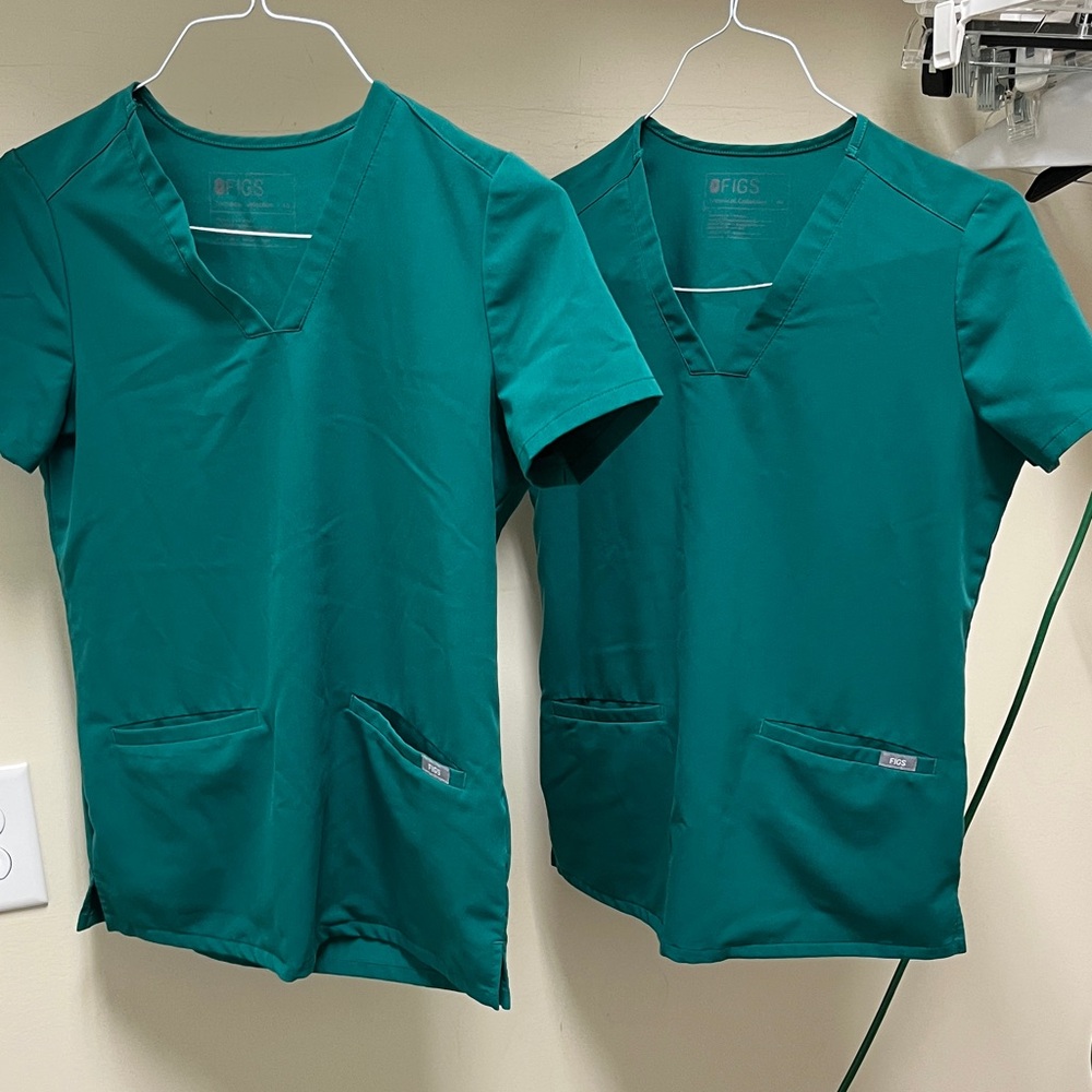Figs Hunter Green Casma Scrub Tops